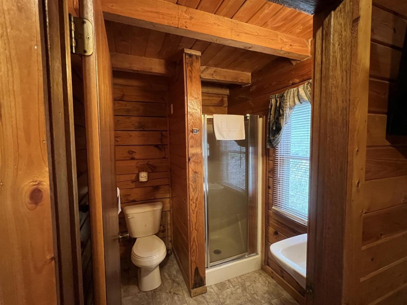 פיג'ן פורג' Cozy Cabin With Breathtaking Views Near Dollywood מראה חיצוני תמונה